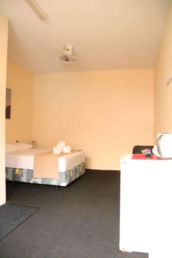 Crocodilly Inn Darwin Esterno foto